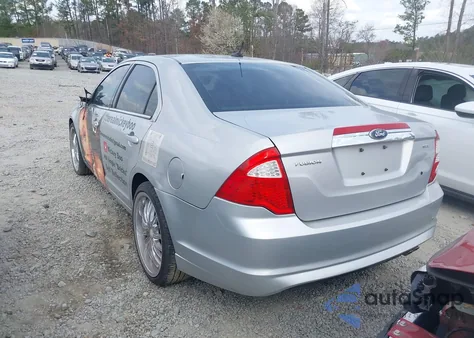 2010 Ford Fusion Sel z USA, uszkodzony, nr VIN 3FAHP0JAXAR357456